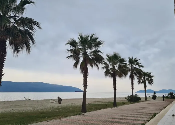 B4 Dusk R * Vlorë
