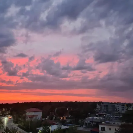 B4 Dusk R